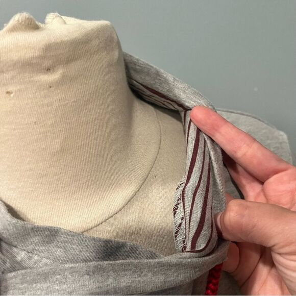 Jason Wu x Eva Air Royal Laurel Business Class Unisex Lounge Shirt Size Medium - Picture 8 of 11